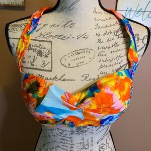 VM bandeau floral bikini top